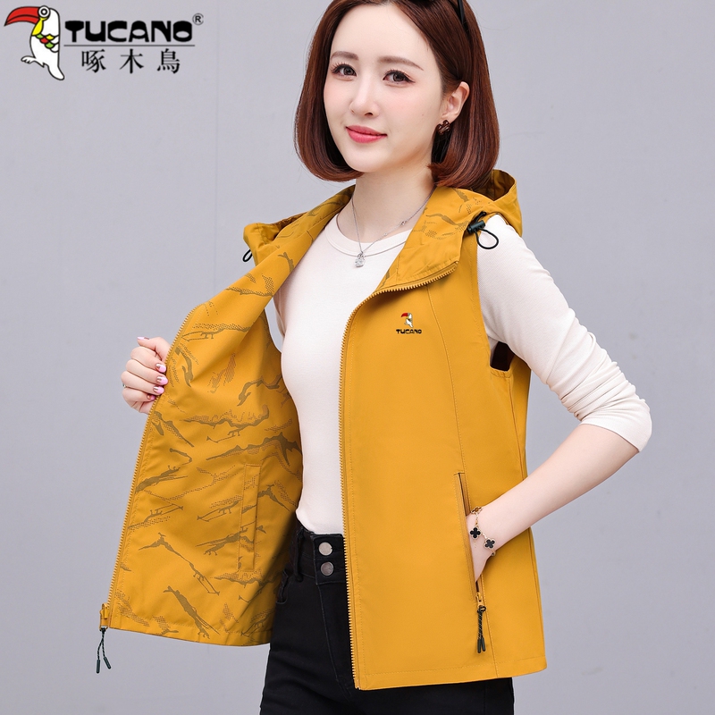 Woodpecker Reversible Vest for Women 2026 New Spring and Autumn Outerwear Vest Popular for Mothers Sleeveless Jacket