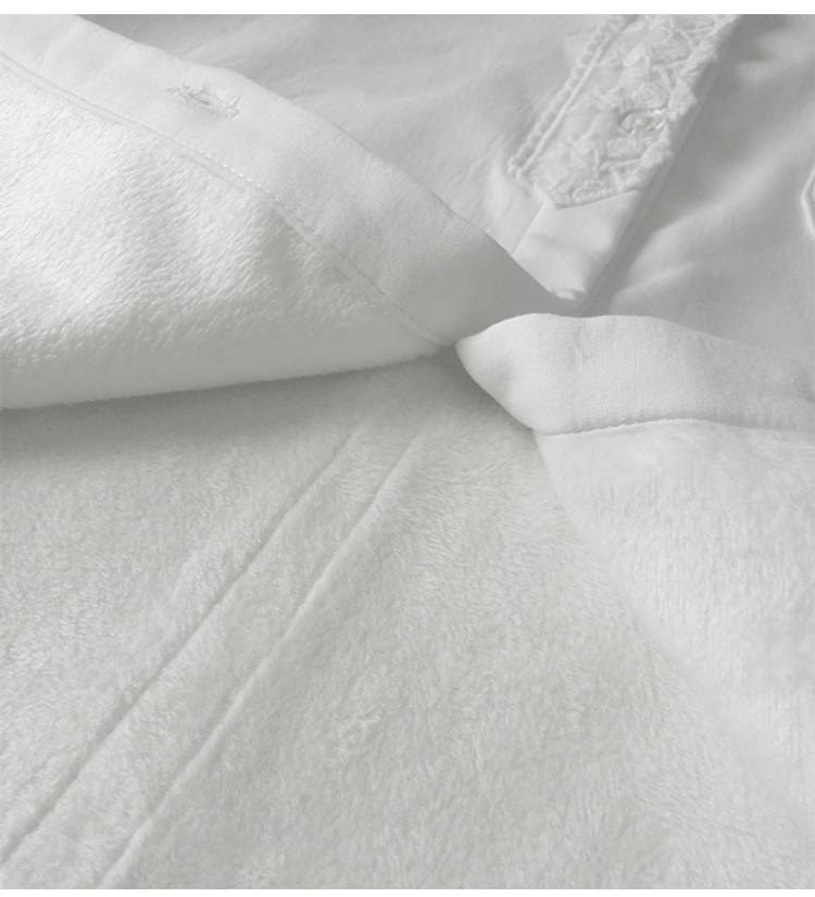 Cô gái cộng với áo sơ mi nhung trắng dễ thương ve áo sơ mi cotton trẻ em Hàn Quốc mùa thu đông ấm áp áo sơ mi áo sơ mi bé trai xuất khẩu