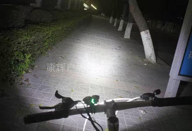 Eclairage pour vélo - phare - Ref 2401619 Image 45