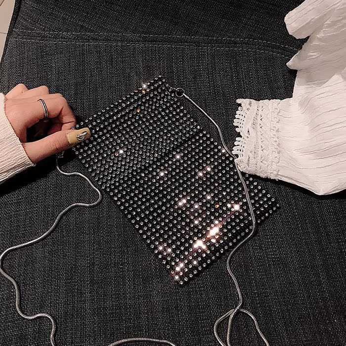 Nhỏ lưới màu đỏ tĩnh với túi flash kim cương bling Túi đeo chéo mini túi nữ đeo vai Messenger túi màn hình lớn túi điện thoại di động - Túi điện thoại ví cầm tay nữ mini