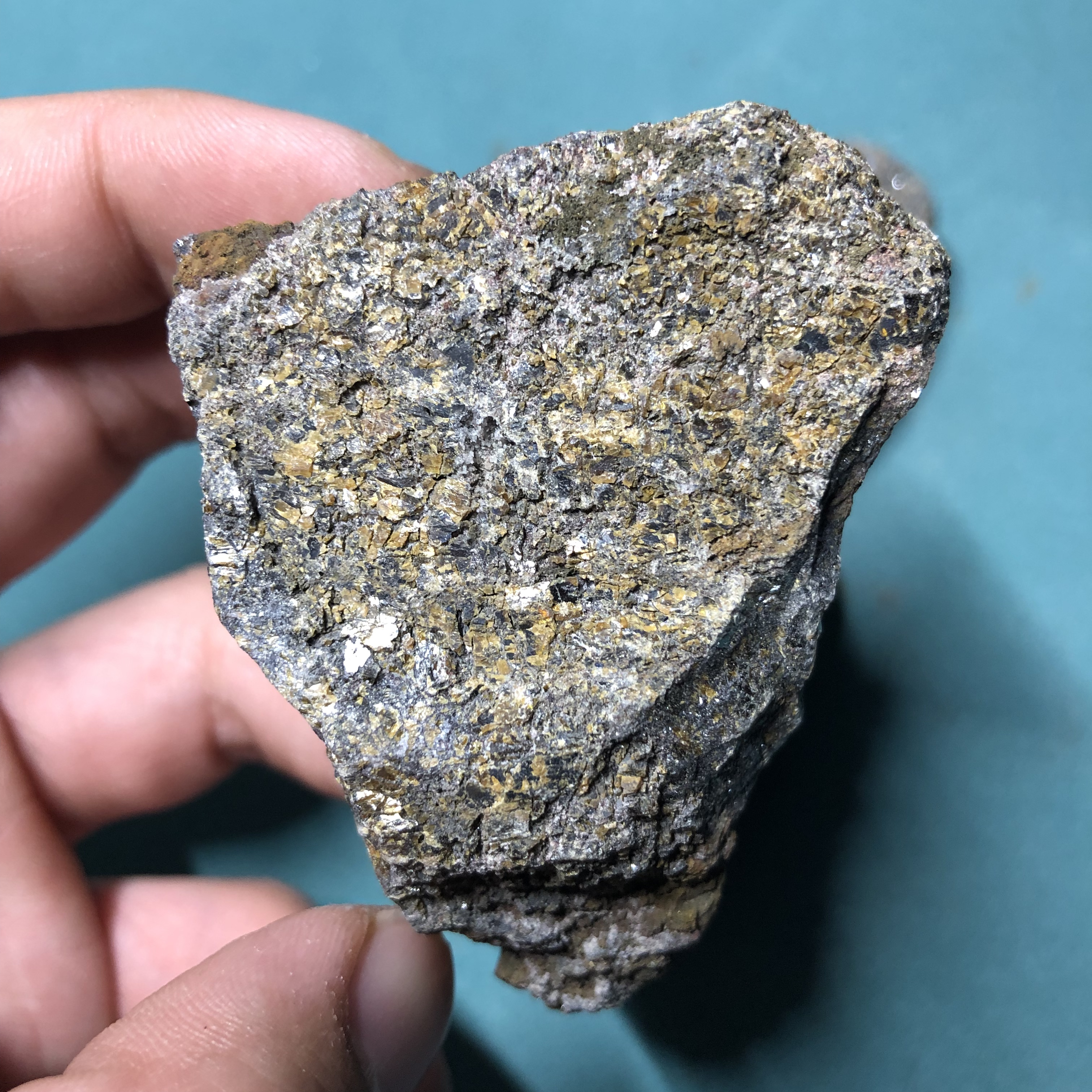 バルク閃亜鉛鉱天然鉱物結晶標本ボックス猫鉱石エネルギー石鉱石結晶地質標本ポピュラーサイエンス