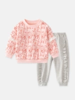 Модный розовый кролик