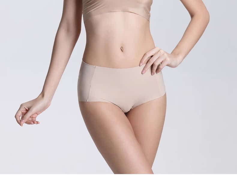 Slip jeunesse en soie Ice - Ref 669452 Image 24