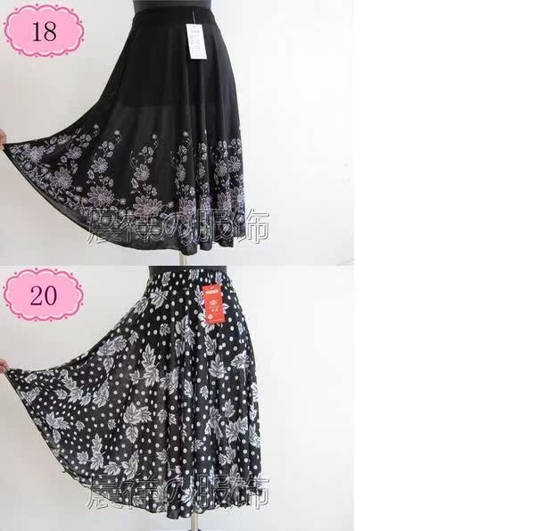 Thời trang mùa hè sundress lụa lụa Váy của phụ nữ trung niên Váy của mẹ A-line Váy nhảy vuông đầm xòe tuổi trung niên