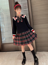 Girls autumn suit JK uniforms zhong da tong College wind stylish sweater plaid skirt er tong zhuang pupils-music of the tide