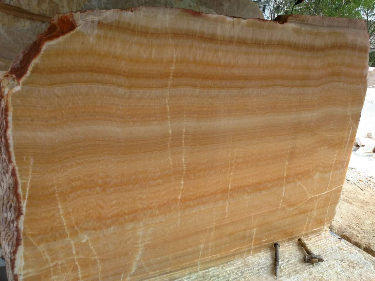 Mine direct beige jade rosin jade plate natural translucent marble 680 yuan square meters