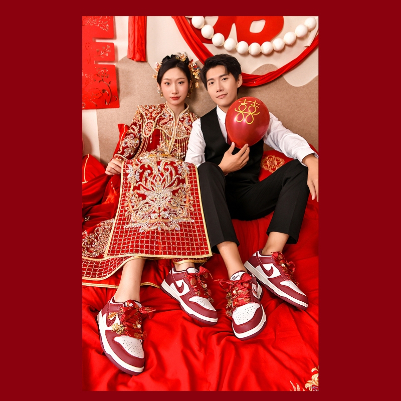 Red Wedding Shoes for Women 2026 New Style Chinese Bridal Shoes Hexiu Wedding Dress Dual-Use Sneakers for Men and Women Couple Wedding Sneakers