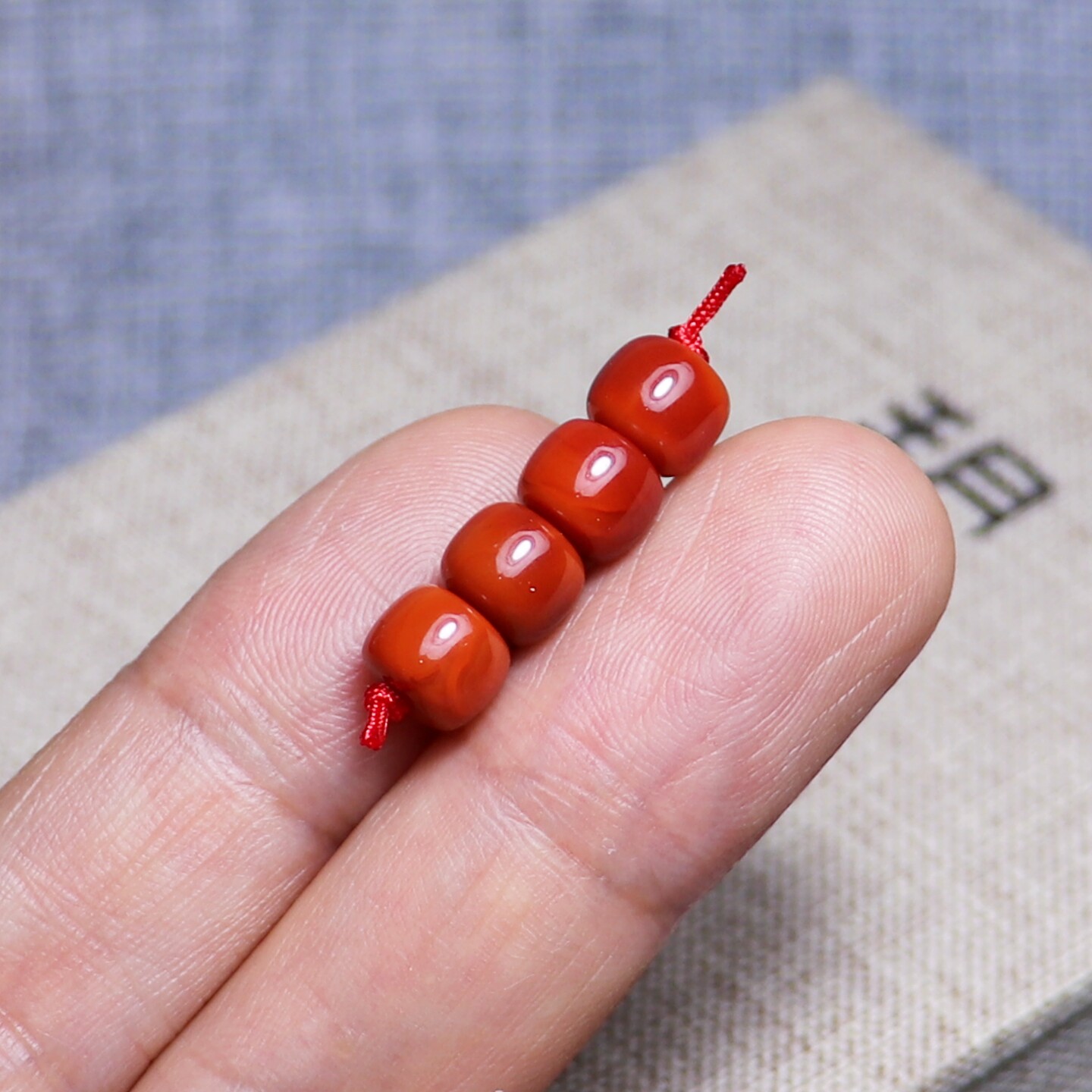 DIY аксессуары 天然南红玛瑙老形珠散珠配饰川料柿子红锦红牛血红火焰纹原矿无胶