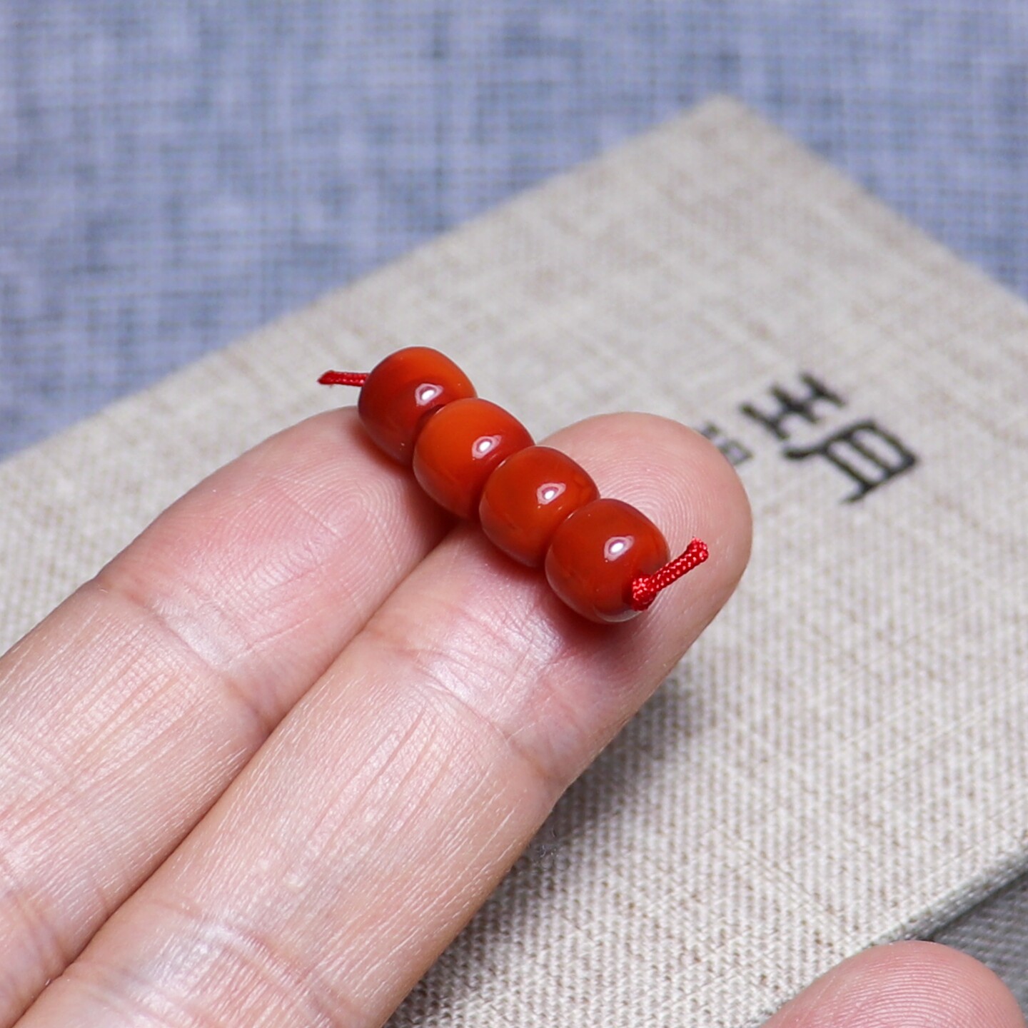 DIY аксессуары 天然南红玛瑙老形珠散珠配饰川料柿子红锦红牛血红火焰纹原矿无胶