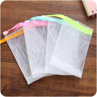 Handmade soap foaming net ribbon soap net is soft and rich in foam, cleansing the skin. Use it in combination with handmade soap