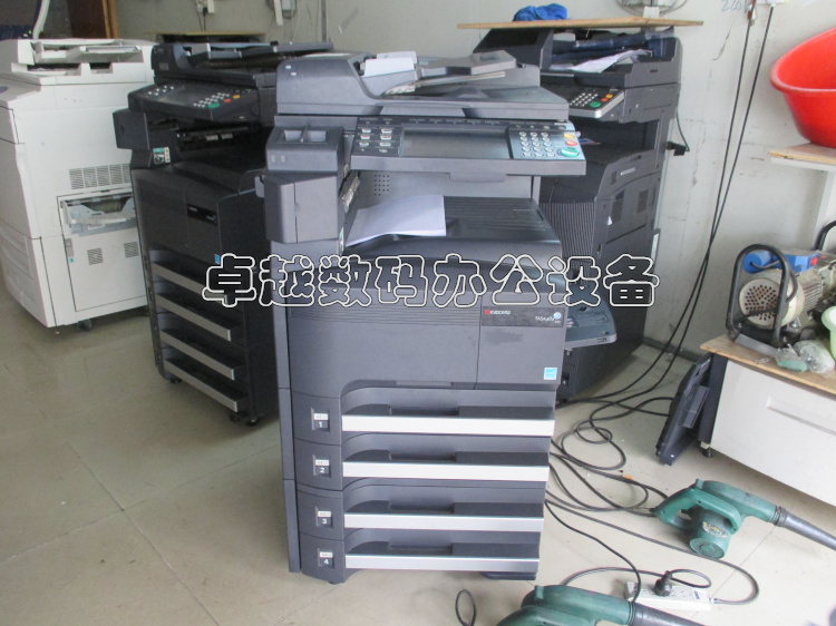 Máy in sao chép máy in laser hai mặt màu đen và trắng máy in hai mặt của máy in đen 3060 2560 - Máy photocopy đa chức năng