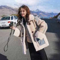 2021 new lamb wool cotton suit jacket woman short autumn and winter Korean version loose fur integrated plus suede thickened coat