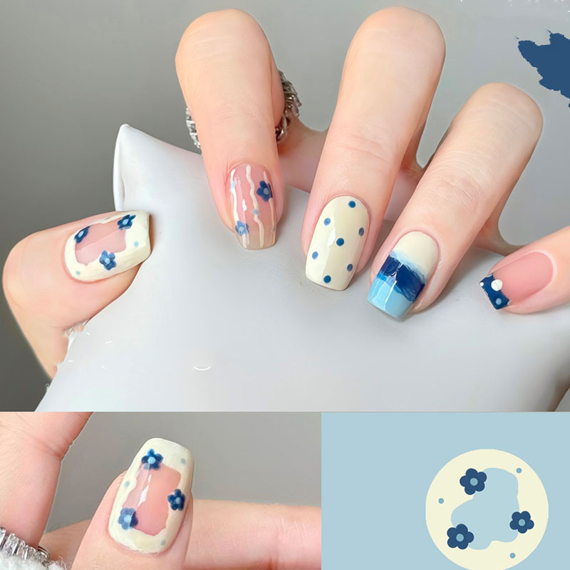 Klein Blue Gradient Polka Dot Flower Press-On Nails, Gentle, Cute, Fresh, Short Style, Milky Graffiti Nail Stickers Klein Blue Gradient Polka Dot Flower Press-On Nails, Gentle, Cute, Fresh, Short Style, Milky Graffiti Nail Stickers