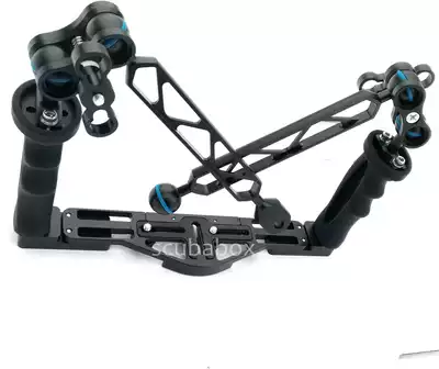 Diving camera waterproof shell grip bracket Underwater photography fill light flash light Butterfly clip Tray light arm system bracket