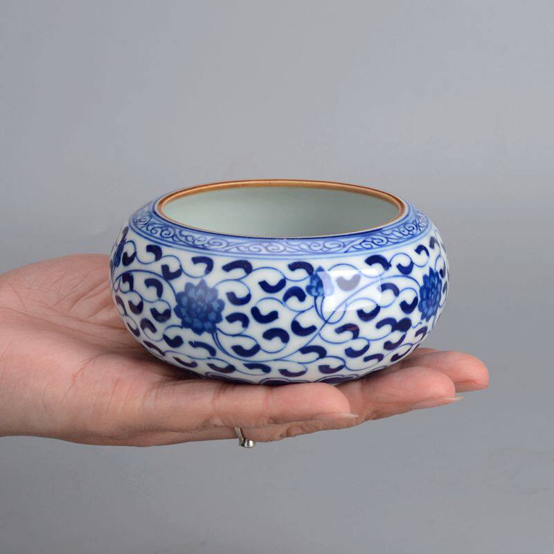 Jingdezhen imitated ancient green flower porcelain ceramic small number washed tea slag hopper Kung fu tea with tea track accessories Water-pelvis