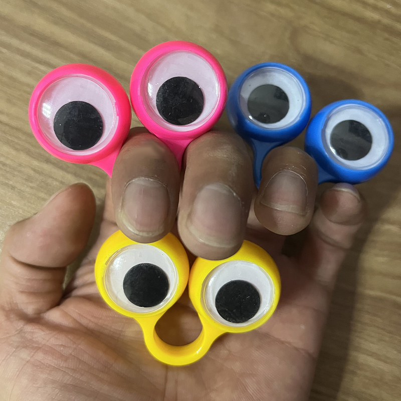 Cartoon movable eye finger reader role-playing picture book American teacher teaching aids English International School