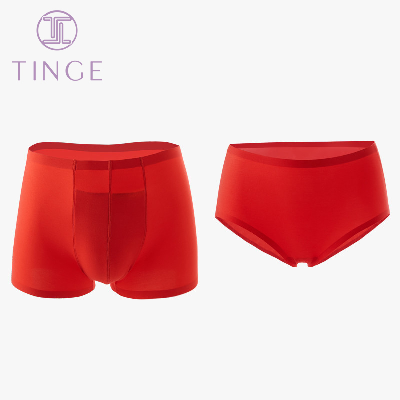 Two tinge lucky Red Bull years of life for men and women couples underwear married red pants flat cotton crotch