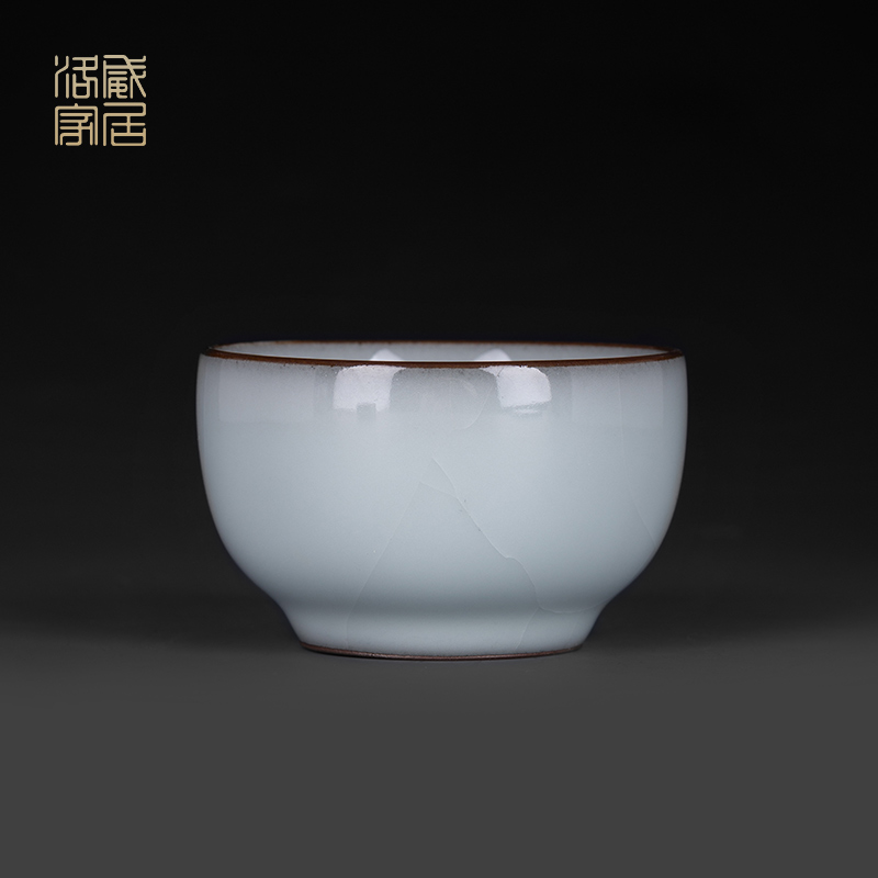 Guanyao cup of jingdezhen ceramic tea set, high - grade pure manual sample tea cup master kung fu tea cup single CPU