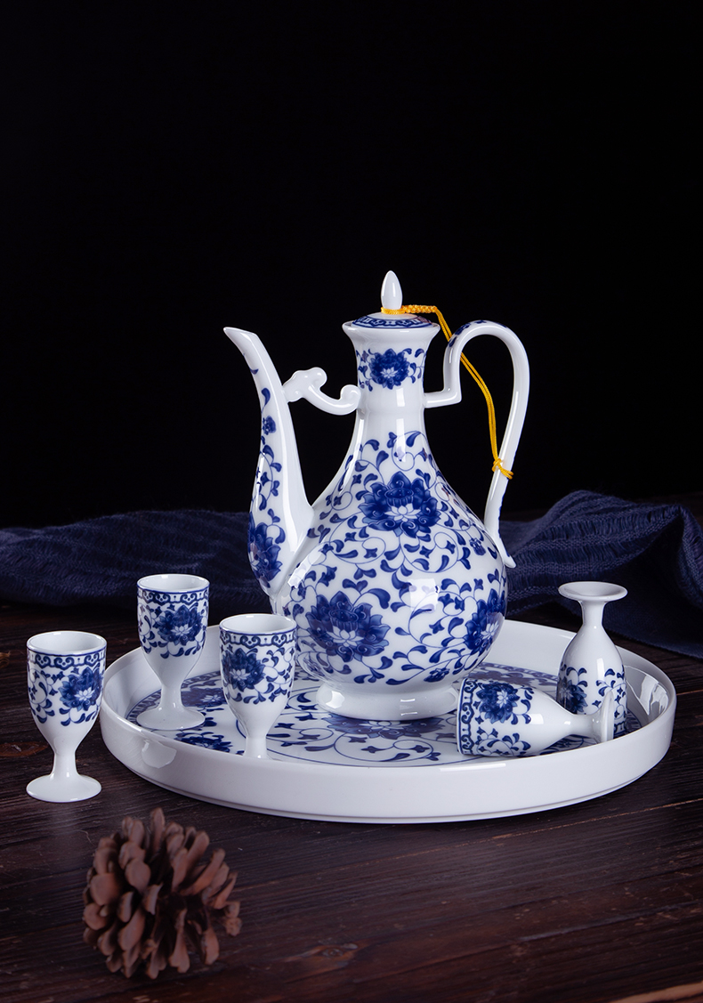 Wine suits for domestic Wine Wine Wine cup warm old Chinese wind hip points of jingdezhen ceramic Wine cup