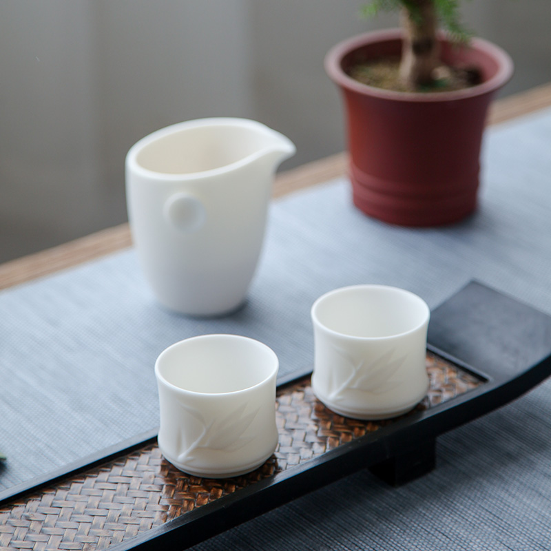 White porcelain touch the floor clearance 】 【 kung fu tea set home office teapot teacup of a complete set of gift boxes