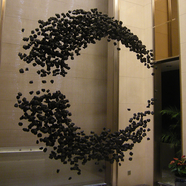 Zen black imitation carbon block clubhouse decoration hoisting abstract sculpture installation custom pattern LOGO symbol manufacturer