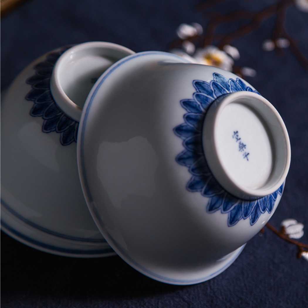Empty Mulberry underglaze color handmade rice bowl blue and white banana ceramic rice bowl household noodle bowl rice soup bowl traditional customization