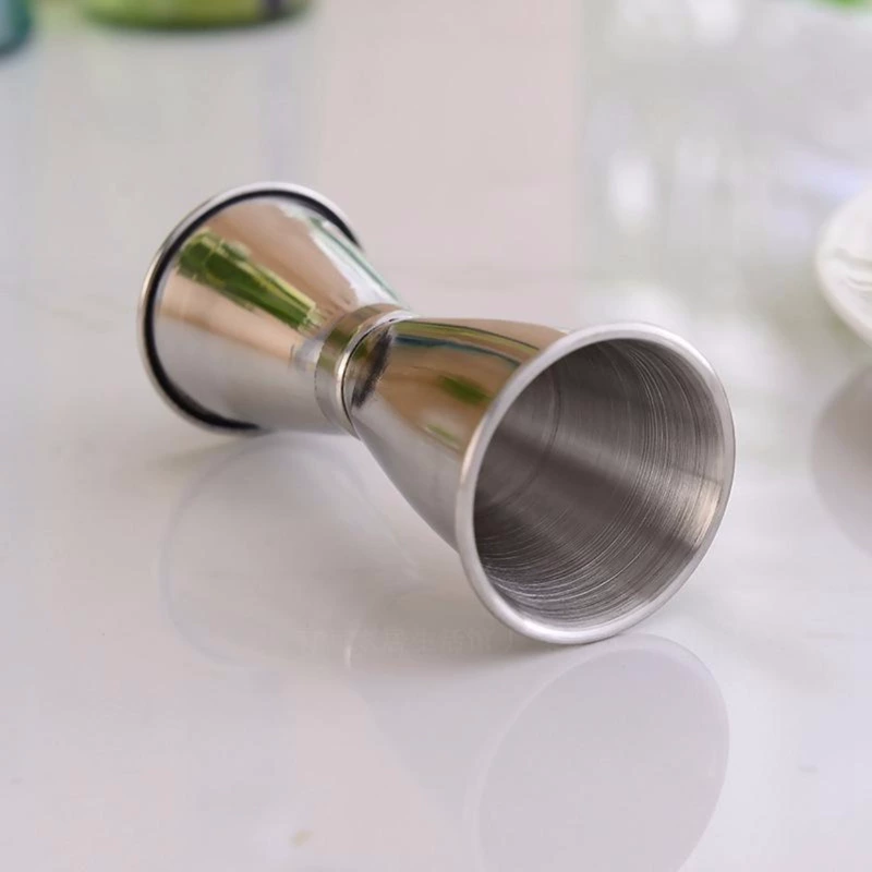 Bartender, cocktail, ly rượu, cốc oz, cốc ounce hai đầu, quầy rượu, quầy bar, quán trà, vật tư, dụng cụ