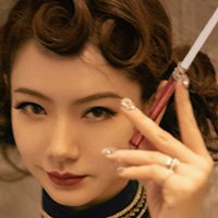秉笔