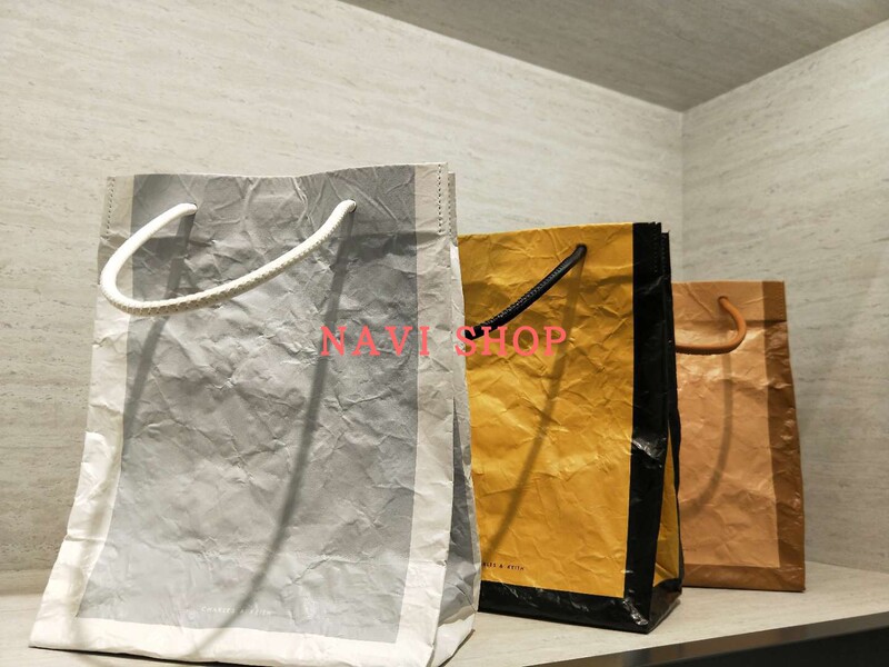 Charles&Keith Ck2-30270186 Color-Blocked Wrinkled Leather Paper Bag Tote Bag