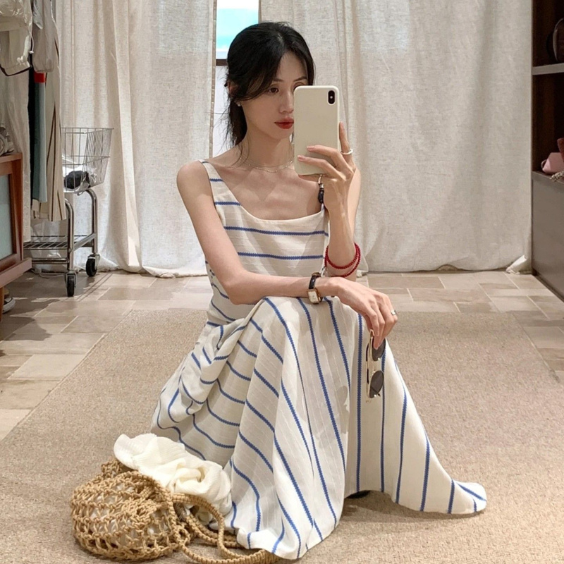 Beach Vacation Style Blue Striped Suspender Dress Women's Summer New Style French Style Beautiful Long Skirt