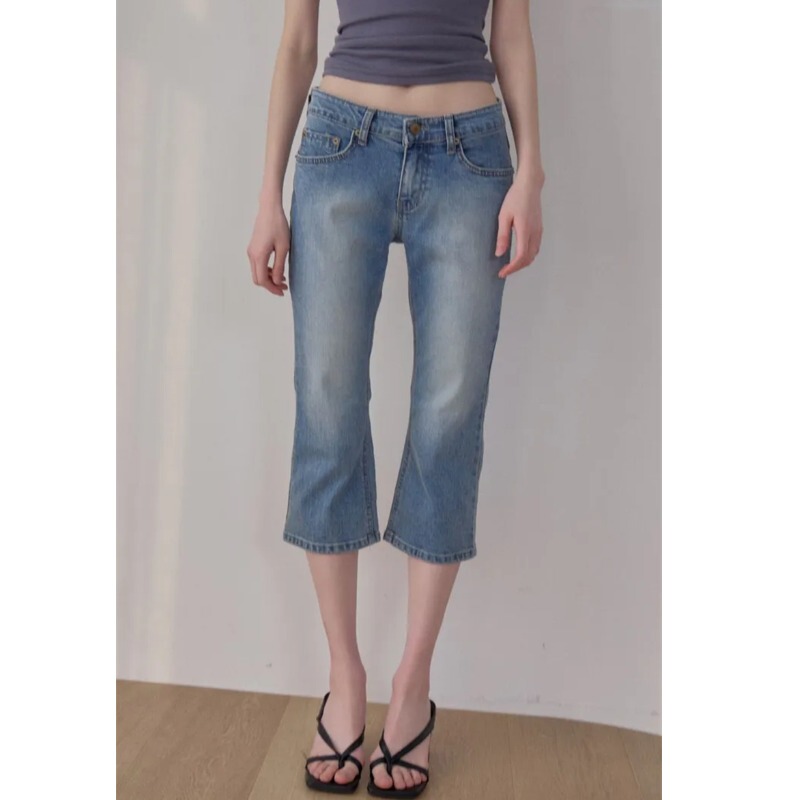 Washed and Distressed Slim-Fit Stretch Denim Capri Pants