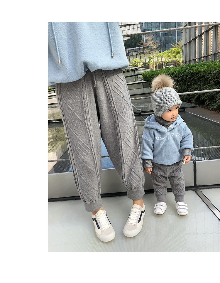 妈 亲子 + 绒绒 quần dệt kim trẻ em quần ấm áp thường xuyên quần mẹ và con trai quần áo em bé