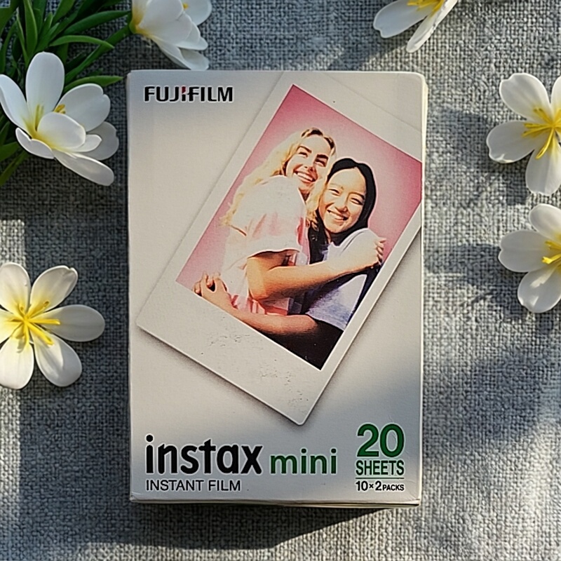 Fuji Instax Mini12 Photo Paper White Border 3inch Instant Film Universal for Disposable Cameras Fuji Instax Mini12 Photo Paper White Border 3inch Instant Film Universal for Disposable Cameras