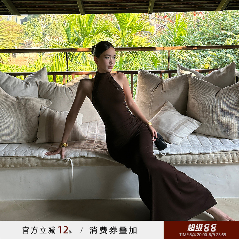 Venuie French Retro Waist-Cinching Long Dress, Sleeveless, Elegant Backless Evening Gown, Bodycon Hip-Hugging Halter Dress Venuie French Retro Waist-Cinching Long Dress, Sleeveless, Elegant Backless Evening Gown, Bodycon Hip-Hugging Halter Dress