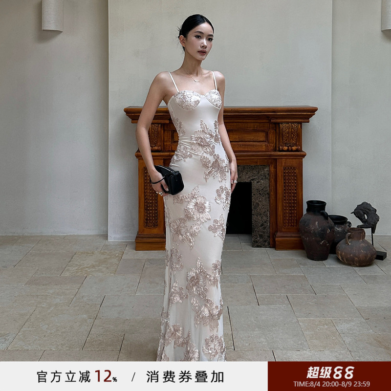 Venuie French-Style High-End Light Luxury Birthday Evening Dress Mesh Long Skirt Bodycon Slim-Fit Spaghetti Strap Dress for Women Venuie French-Style High-End Light Luxury Birthday Evening Dress Mesh Long Skirt Bodycon Slim-Fit Spaghetti Strap Dress for Women
