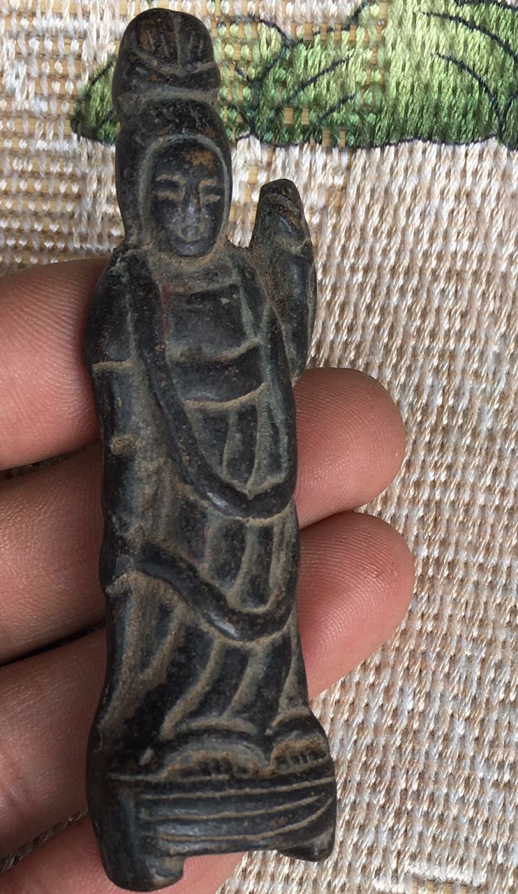 Ancient Play Miscellaneous Wall Imitation Antique Bronze Buddha Statue at the mercy of the ancient Chinese Occasional Guru Guan Guan Adornment Zen's Furnishing Creativity