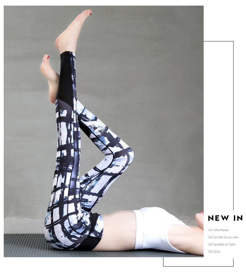 Áo mới yoga quần của phụ nữ tập thể dục chặt chẽ đào tạo chạy quần in chín điểm quần thảm yoga cao su non