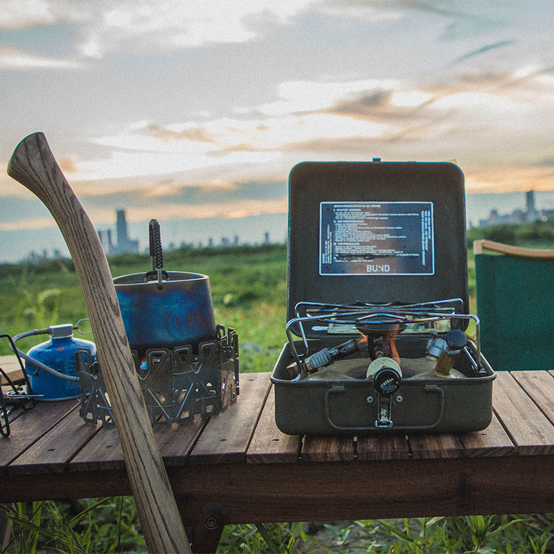 German military version of the flat cake stove classical oil stove brass fuel tank military antique collection camping self-driving tour off-road stove
