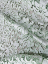 Heavy high-end export positioning lace one side of the eyelashes is a little dirty