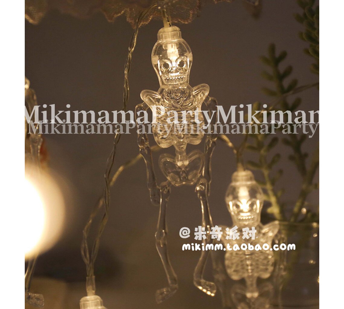 Cross-border Halloween party decoration lights led skeleton lights string ghost festival decoration battery box light string