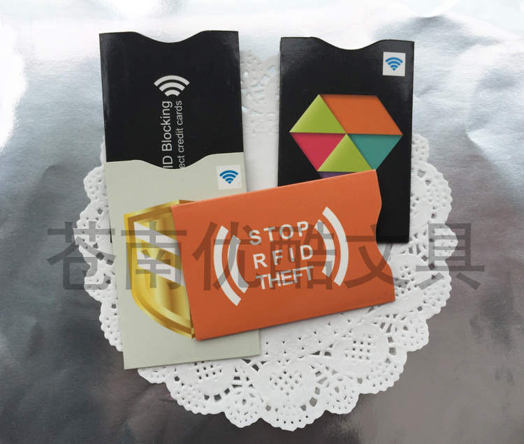 Hàng ngày đặc biệt lá thiếc che chắn bộ thẻ ic thẻ chống rfid chống- flash nhôm lá mỏng bộ thẻ chống degaussing vào ví ví đựng card hàng hiệu