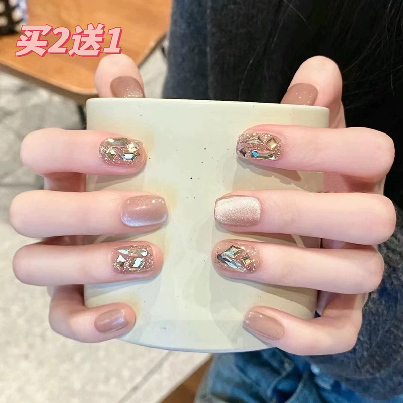 Cat's Eye Wearable Nails 2024 New High-End Short Style Finished Handmade Diamond-Studded Whitening Gentle Manicure Nail Stickers
