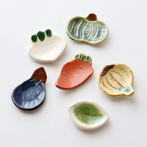 Made in Japan imported Seto porcelain hand painted creative retro vegetables cute spoon chopsticks Chopsticks pillow stand Pen stand