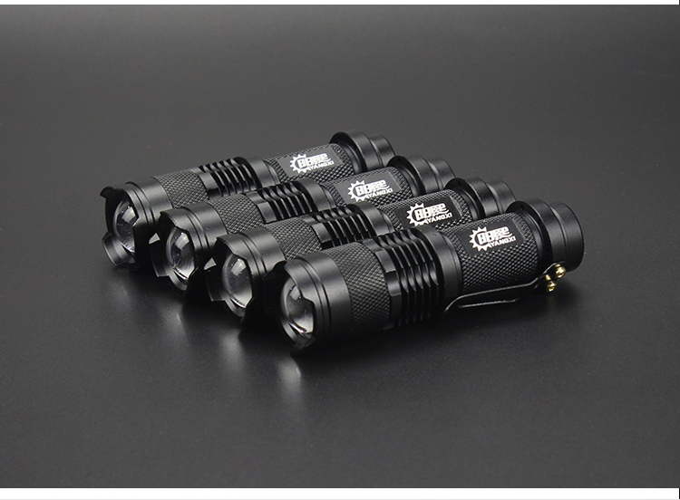 Thuận tiện mini zoom Q5 chói đèn pin cắm trại cắm trại cưỡi đèn pin ngoài trời LED công cụ chiếu sáng đèn led dùng pin tiểu