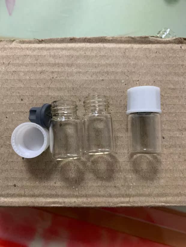 1ml screw bottle Control glass bottle