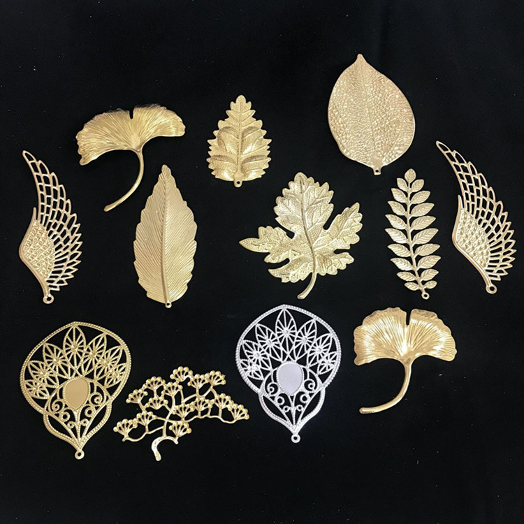 Physical Painting Decoration Accessories Gilded Silver Plated Leaf DIY Handmade Craft Gift Hem Accessories 100 Kups