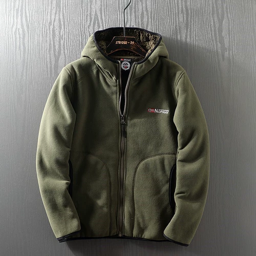 Дорожная демисезонная утепленная бархатная удерживающая тепло куртка