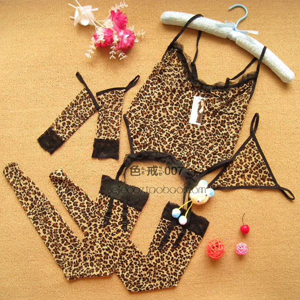 Sexy da báo nữ đồ lót gợi cảm quan điểm lưới sợi mảnh vớ cám dỗ cặp đôi đồng phục phù hợp với phụ nữ dây nịt móc tất cho nam