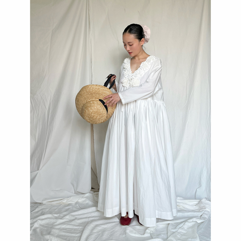 High-Density Washed Cotton, White Floral Loose Dress for Layering in All Seasons, Vacation Casual Long Dress, V-Neck Dress