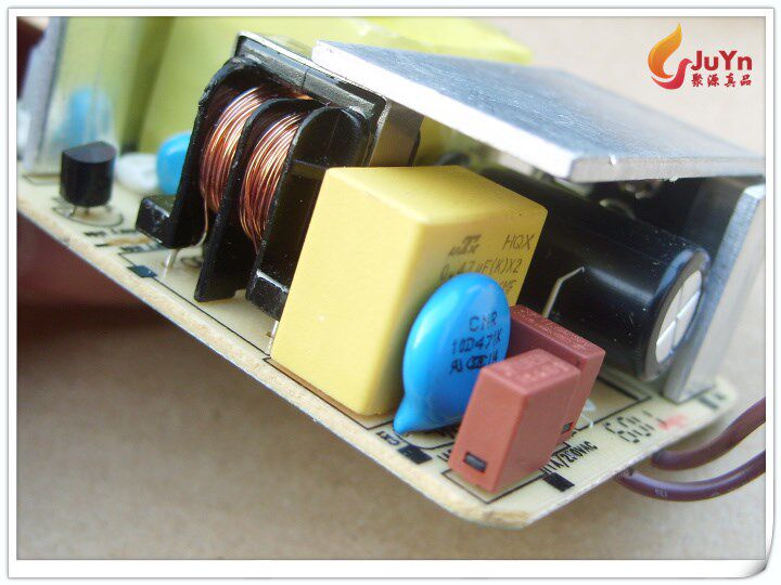 chargeur - Ref 1301871 Image 31